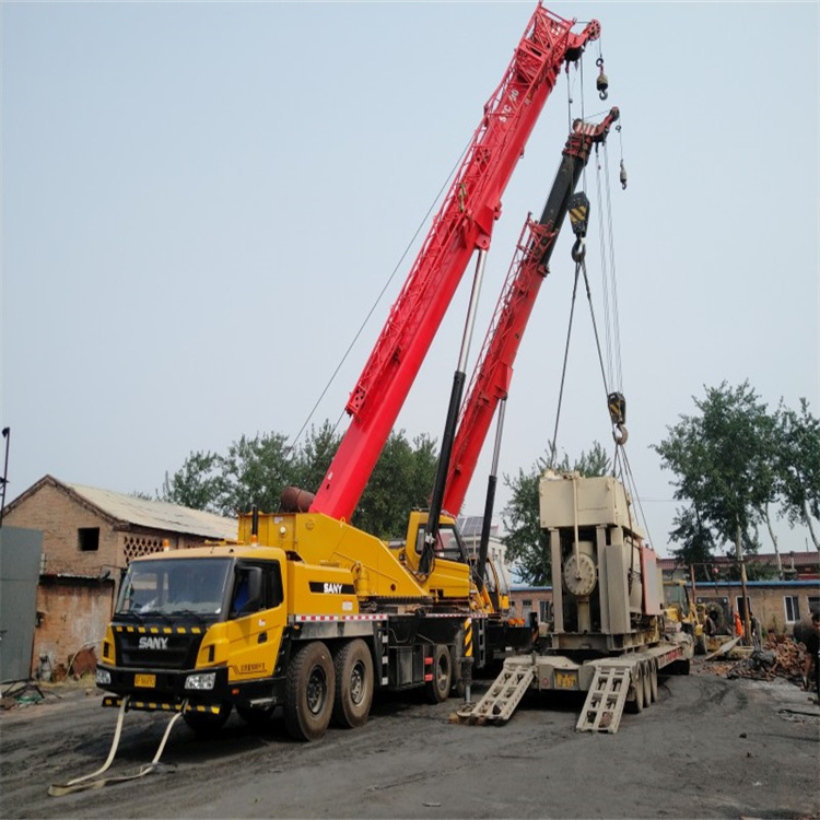 坡头镇附近大吊车出租|工地吊装设备租赁